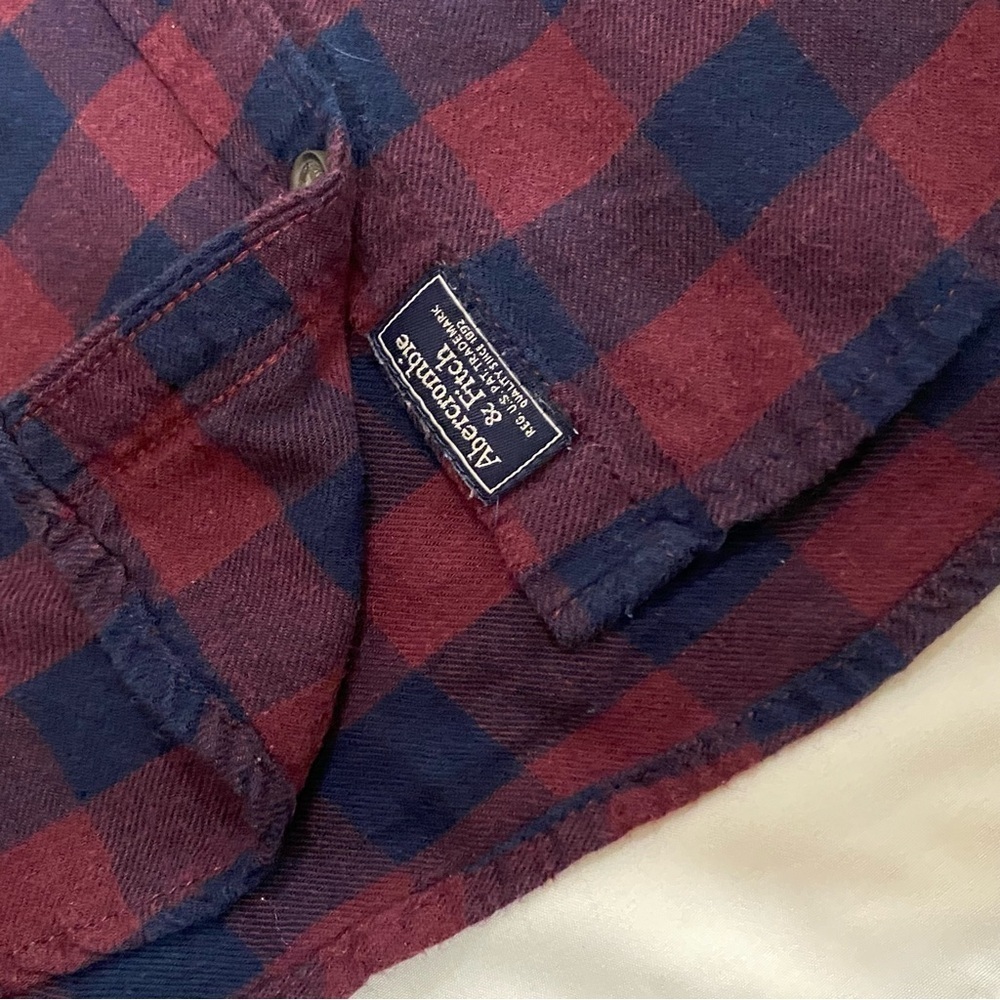 Abercrombie and Fitch women maroon navy plaid checkered button down shirt XL - Picture 10 of 12